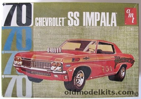 AMT 1/25 1970 Chevrolet Impala SS - 3 in 1 Kit - Stock / Custom / Drag, 6172 plastic model kit